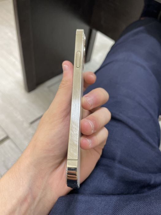 iPhone 12 pro, telefoni aybi bor telefonda etiladi aybi!