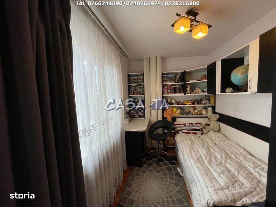 Apartament 4 Camere, Etaj 2, Strada Victoriei
