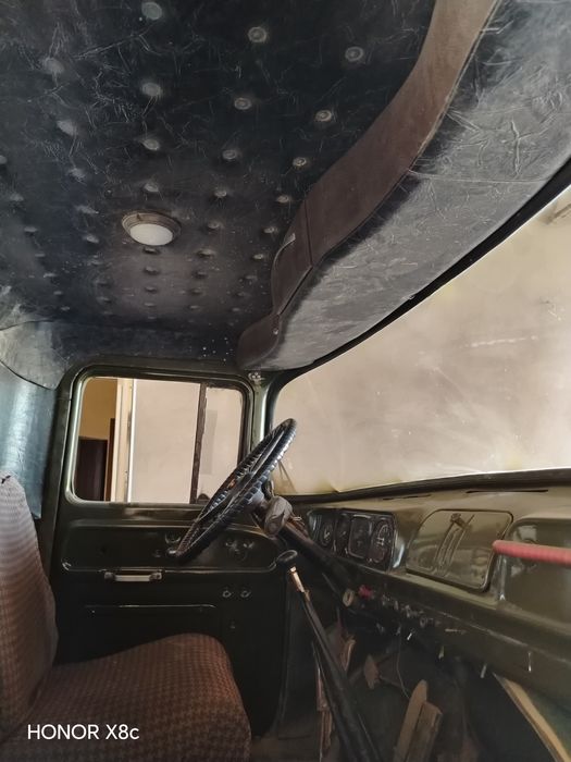 Zil 130  hamma kafolati bor