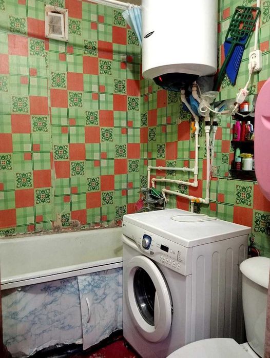 Продам 3хком кв. 58кв.м., 1/5эт. Ермекова