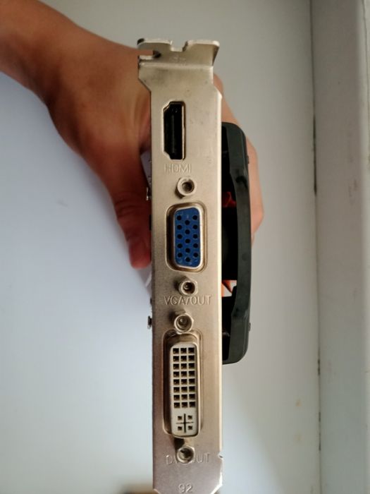 GTS 450 1GB DDR3
