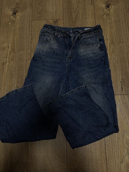 Продавам маркови дрехи на цени от 5€