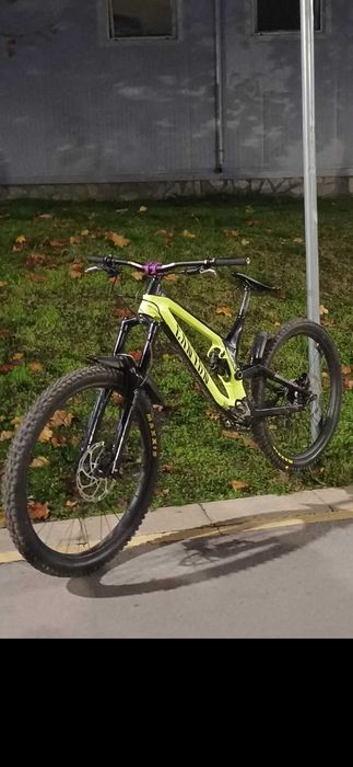 Продавам cayon sender 2020 al