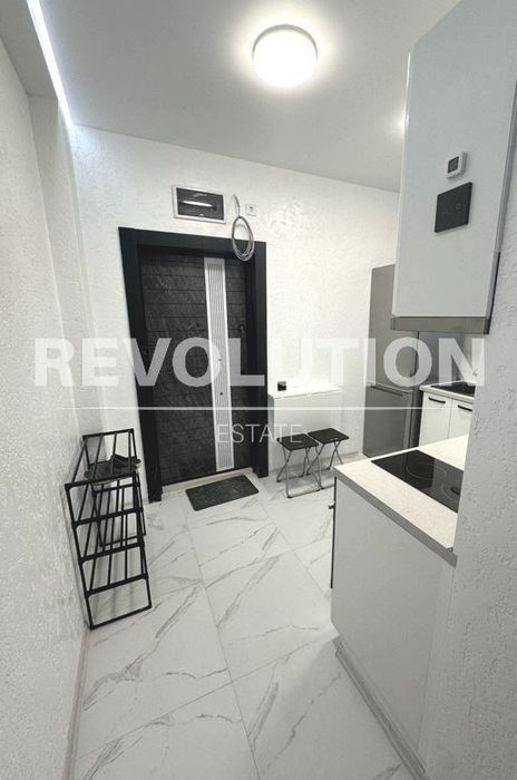 Двустаен апартамент в района на м-т Ален Мак!