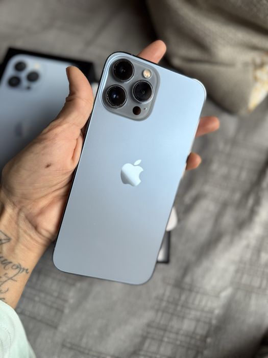 Перфектен Iphone 13 pro max закупен от Виваком