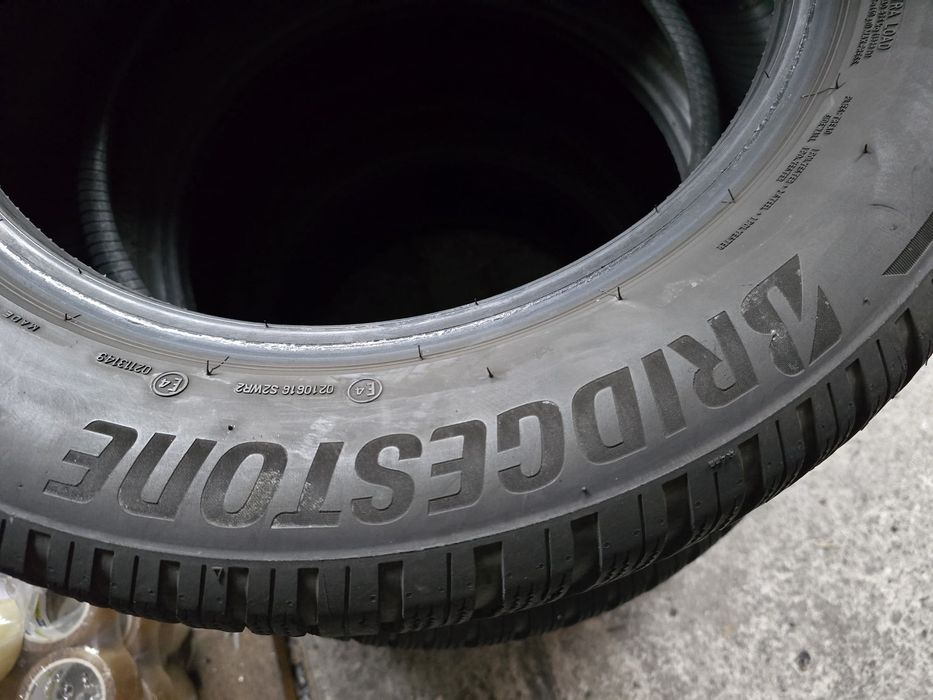 Bridgestone 235/55 R17 103V MS iarnă