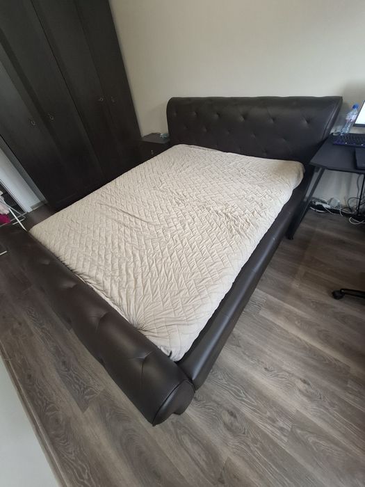 Легло / Спалня 160/200  перфектно с-е