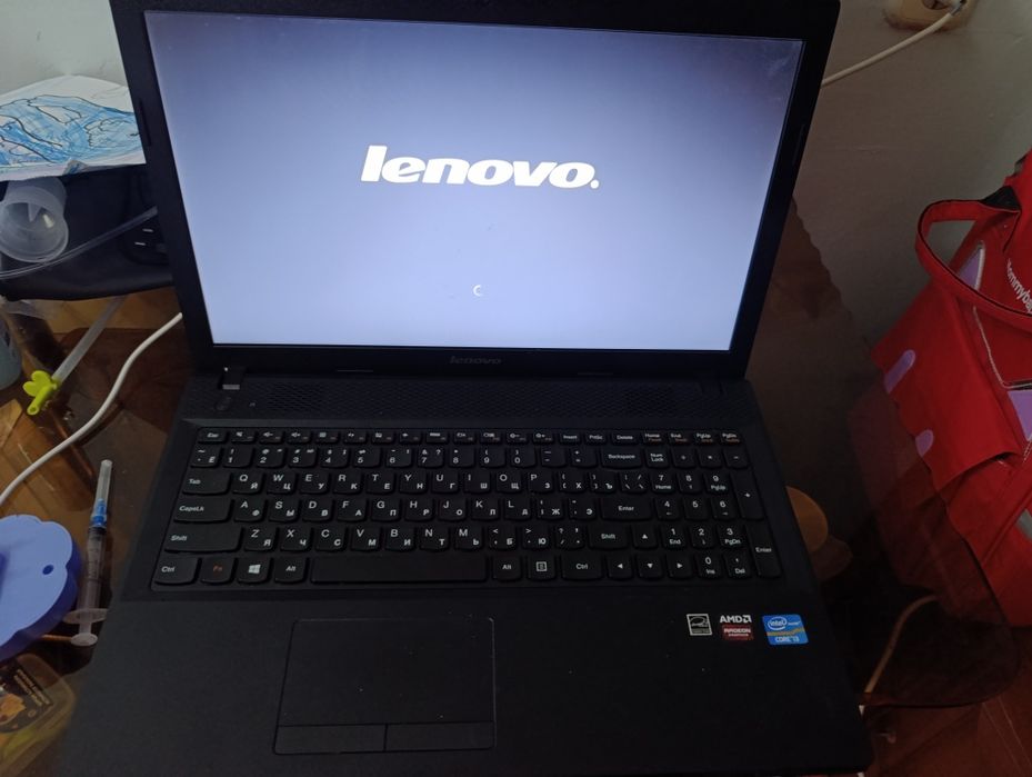 Ноутбук Леново  продаю