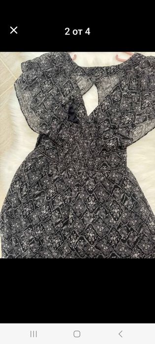 Къса рокля GUESS