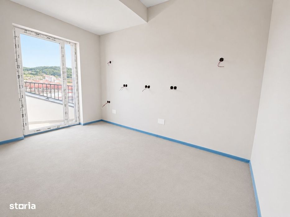 Apartament de 3 camere, 55 mp, 24 mp terasa, Eroilor - Blocurile Albe — fotografia 2