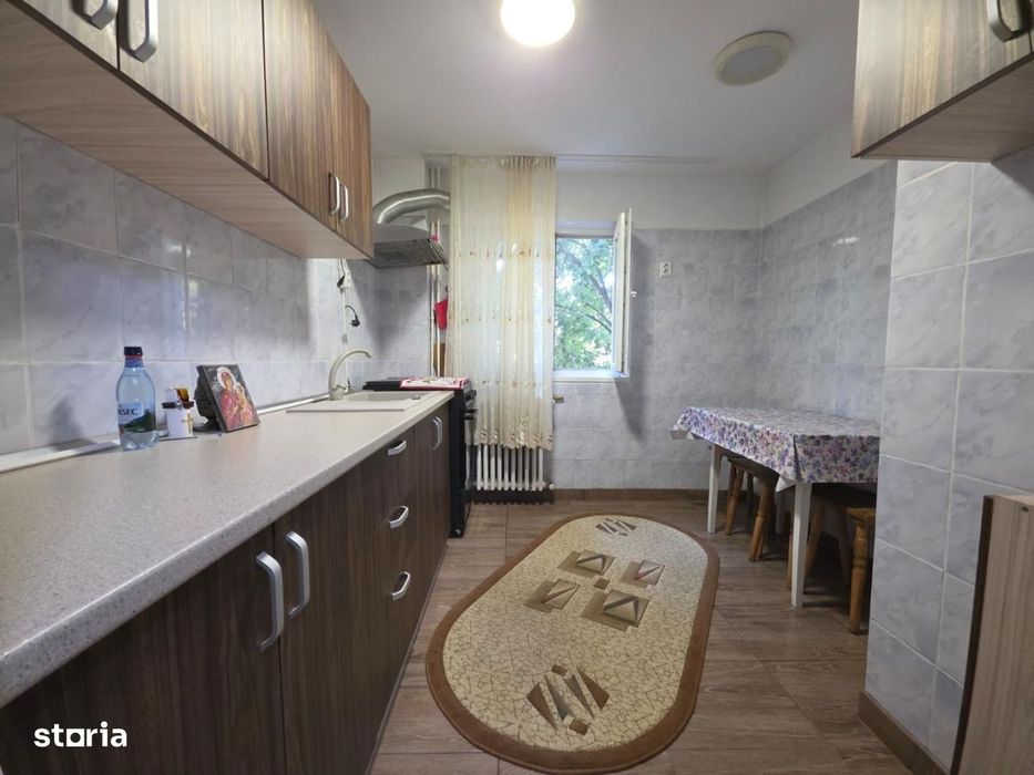 Vanzari Apartamente 3 camere CARTIERE GORJULUI