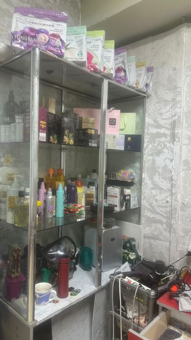 ветрина для косметики