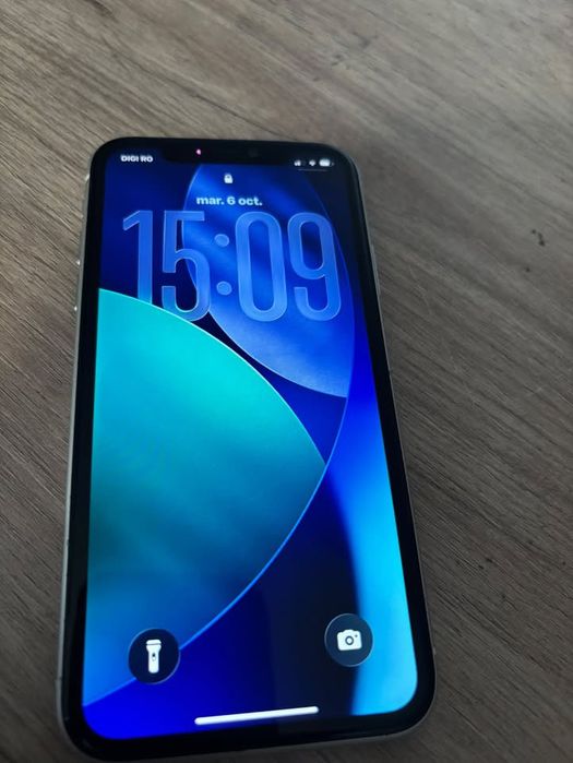 iPhone 11 ca si nou