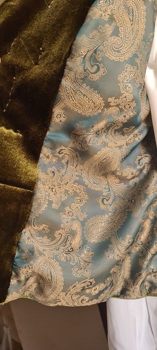 Қазақша үлгідегі киім