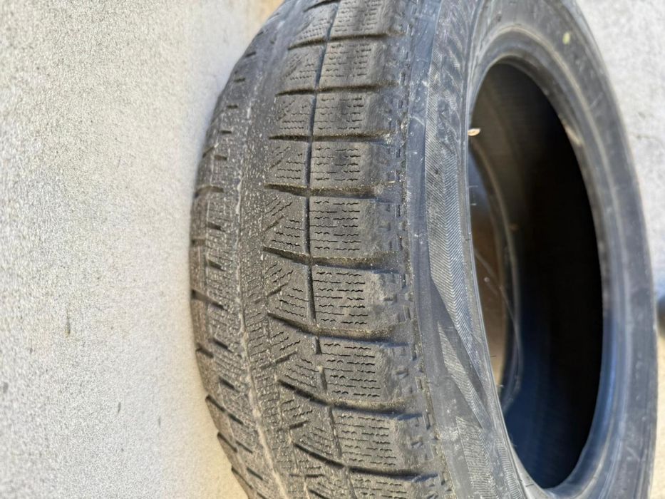 Зимние шины Bridgestone