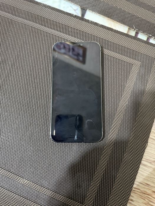 Vand iphone 12 pro piese