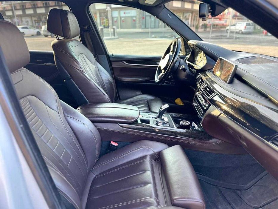 Продам. BMW X5 M