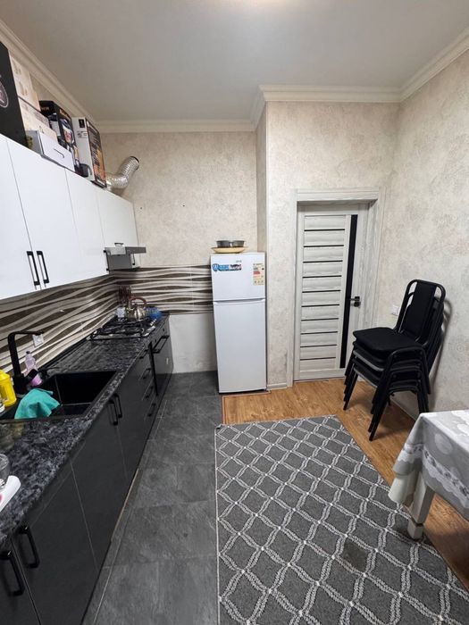 Квартира 2 хона 50кв, Янги хаёт ,3-бекат ёнида