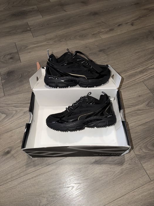 Off White Be Right Back