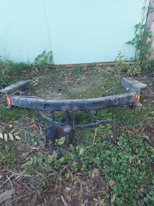 Продавам теглич за Jeep Cherokee