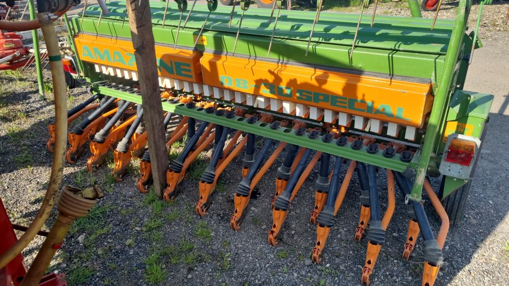 Semanatoare Lemken Eurodril 4 m , amazone d8 3m