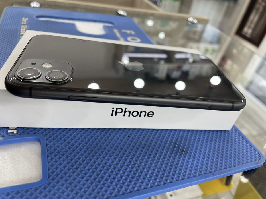Iphone 11 128/74%