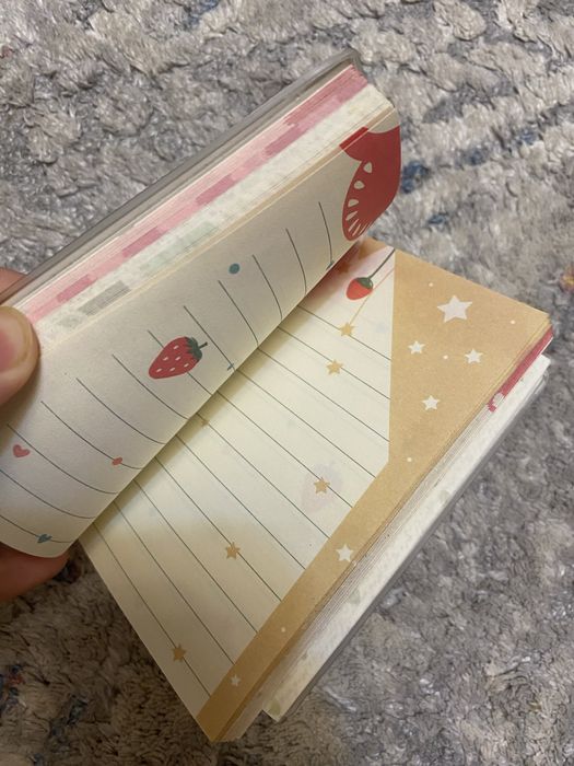 Блакнот новые много листов