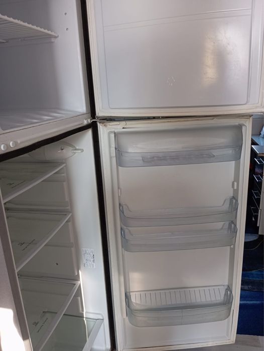 Холодильник на запчасти