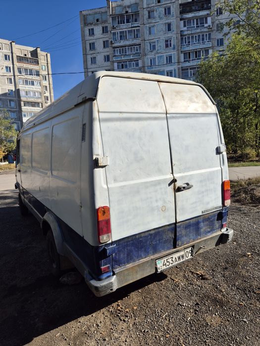Мерседес грузовой