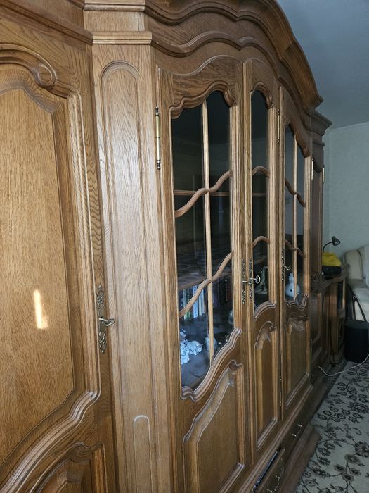 Продаётся шкаф горка