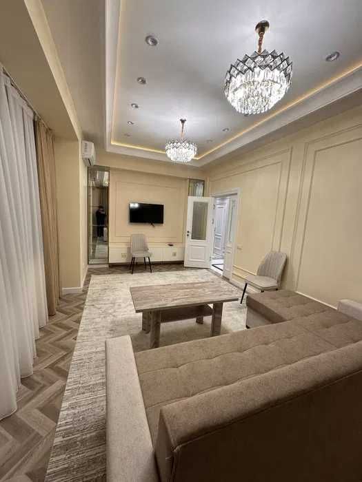 R17 Сдаётся Шикарная квартира 3/3/10 на ТРЦ Малика, Мечеть Минор!