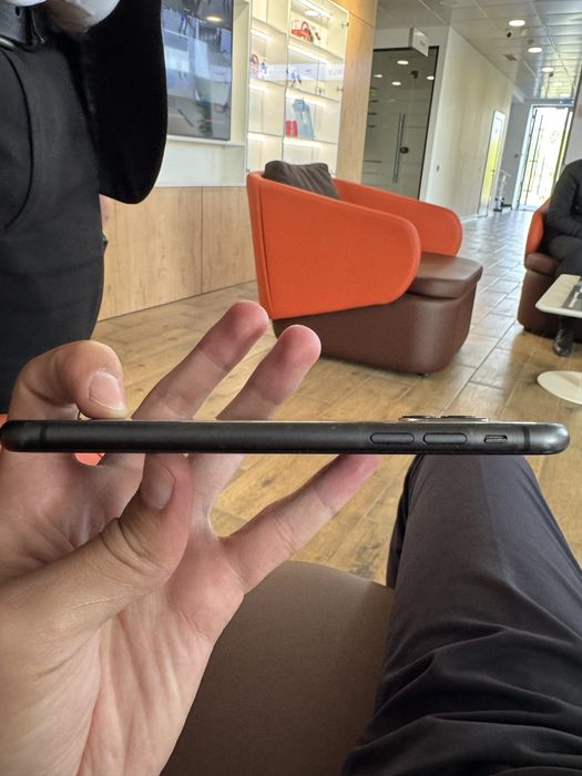 Айфон 11 64Гб черный, Iphone 11 64ГБ black