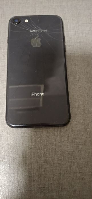 Iphone s8 sănătos 100% ram 64