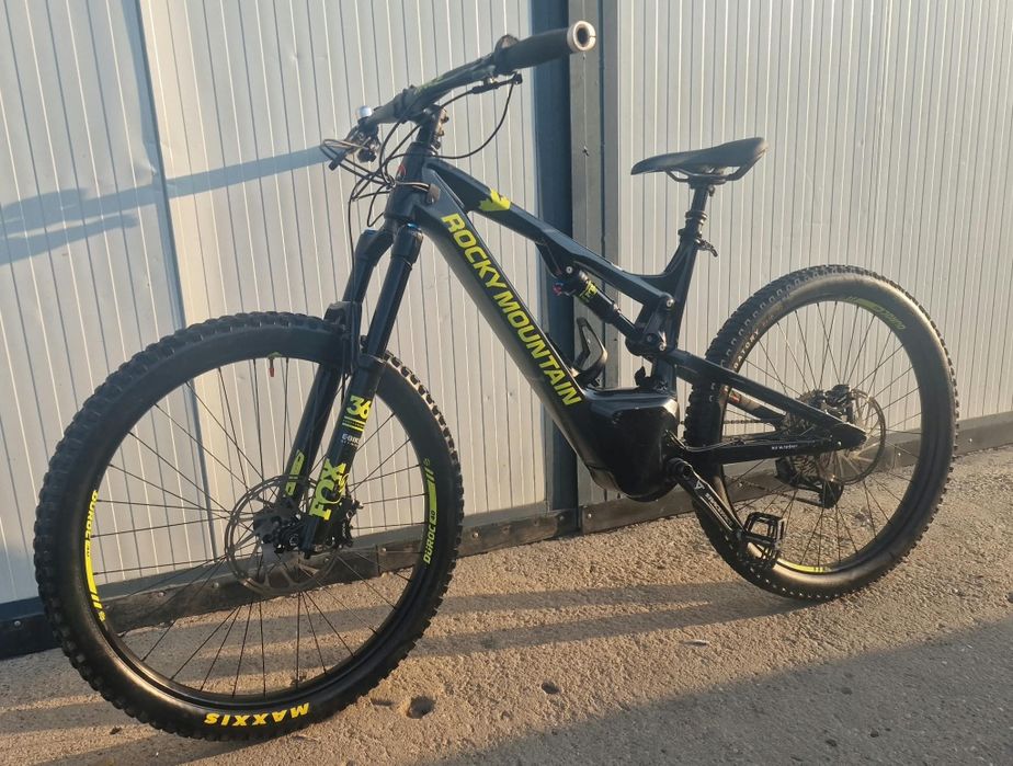 Bicicleta electrica Rocky Mountain Altitude Powerplay Carbon – M – FOX 36 – SRAM EX1