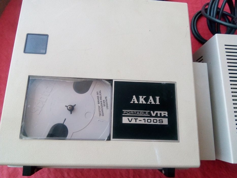 Akai Vt 100S- антика