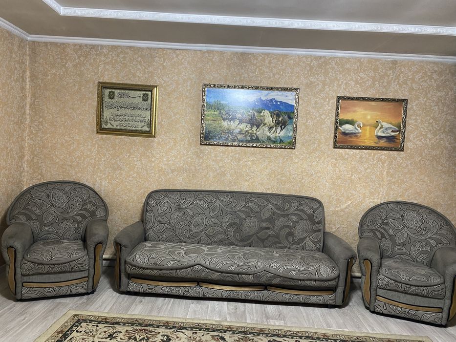 Диван и кресла (мягкая мебель)