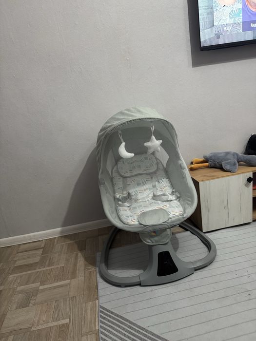 Продам шезлонг автоматический