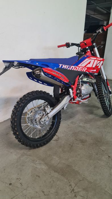Motocross Ultra Apollo Thunder 300cc E-Start 21/18 Nou din Germania