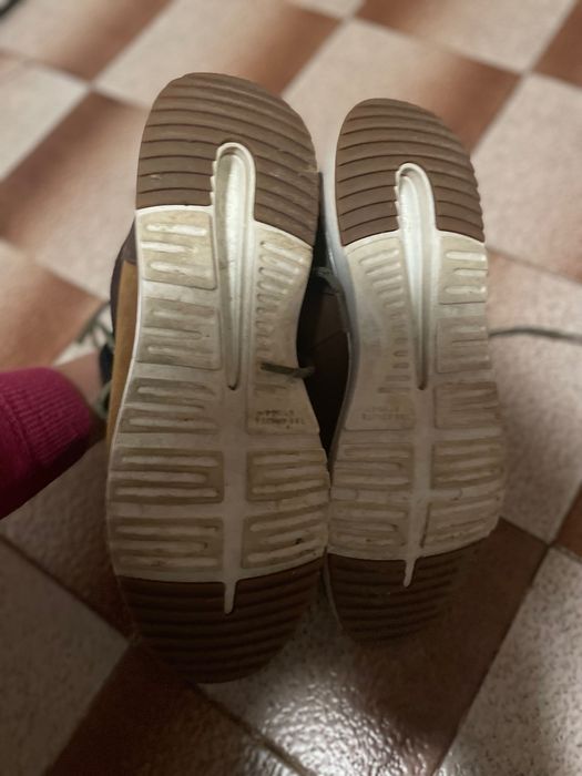 Зимни обувки UGG