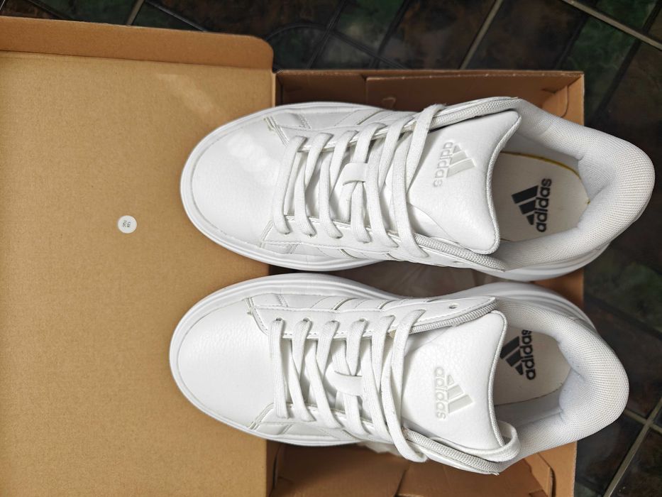 Grand court platform Adidas #40