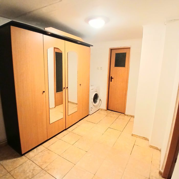 Camera libera in apartament cu 2 camere Mircea cel Bătrân