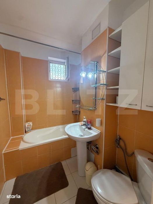 Apartament de vanzare - Zona Semicentala - Ideal Investitie