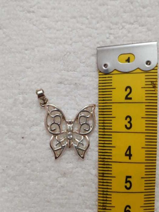 Set cercei și pandantiv