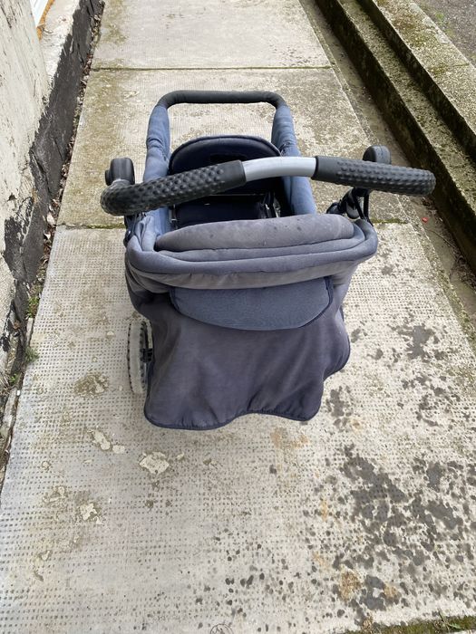 Carucior dublu tandem pentru 2 copii
