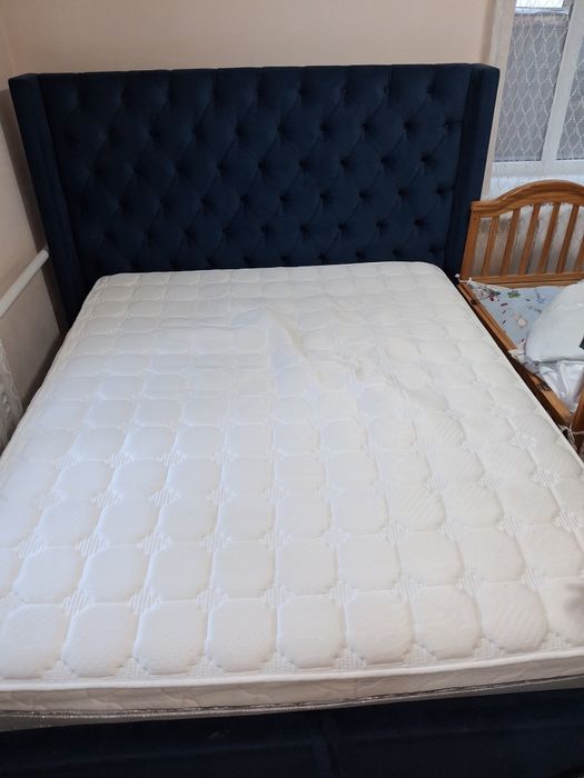 Почти новый матрас