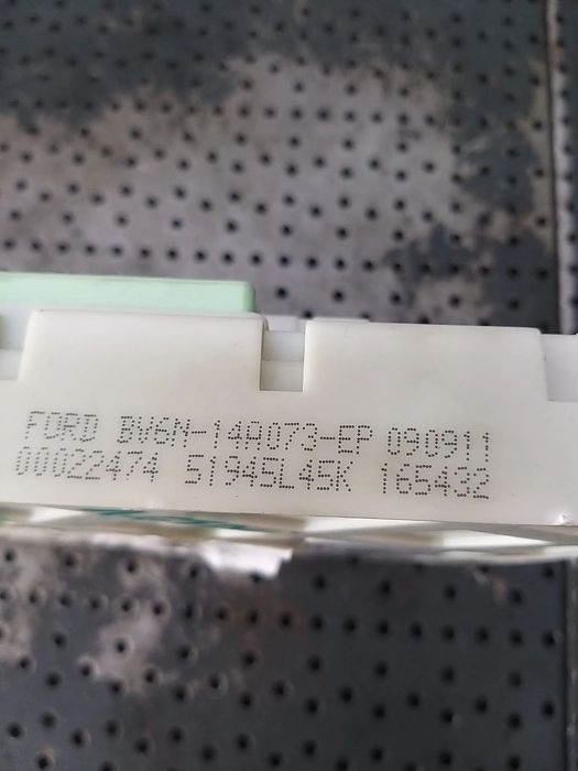 Panou tablou sigurante 1.6 tdci ford focus 3 av6t9a340aaa bv6n14a073ep
