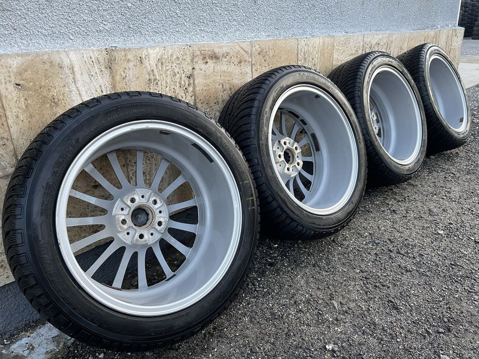 Jante Roti 18 BMW Seria 5 G30 G31 Anvelope 245 45 R18 M+S originale