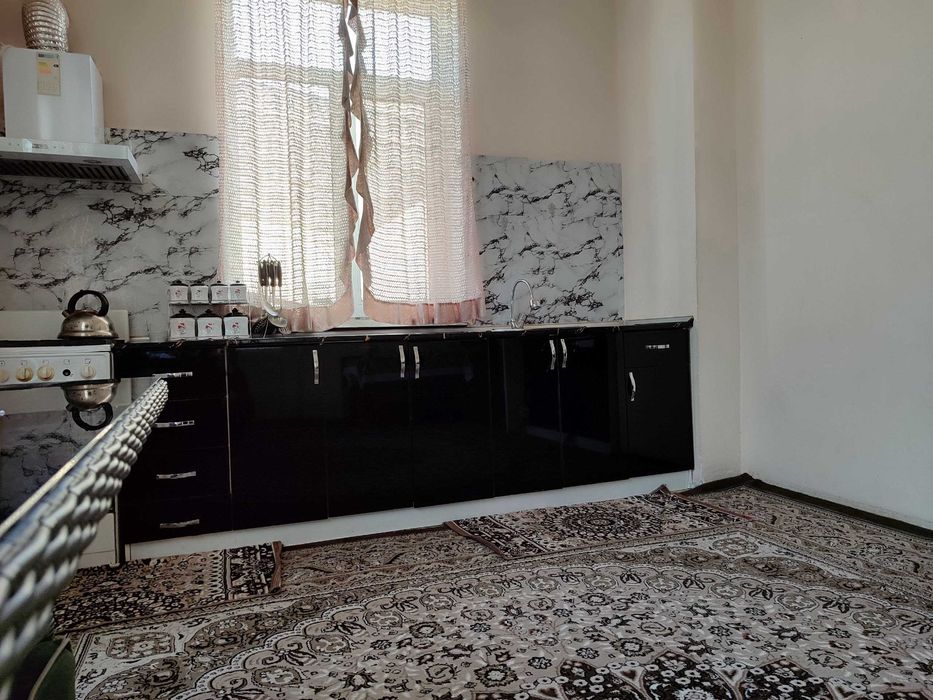 Уй сотилади, Uy sotiladi