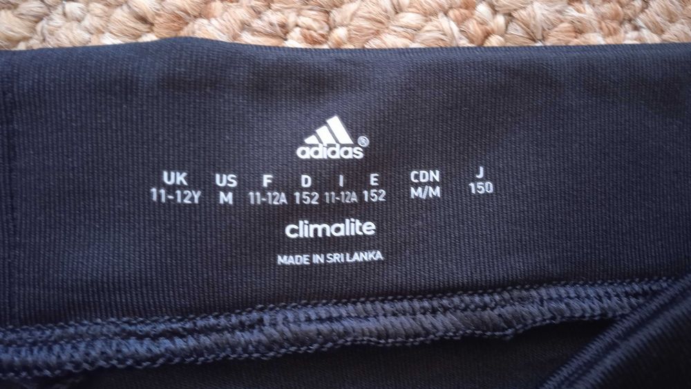 Клин 3/4 Адидас  152 размер / 11-12 г