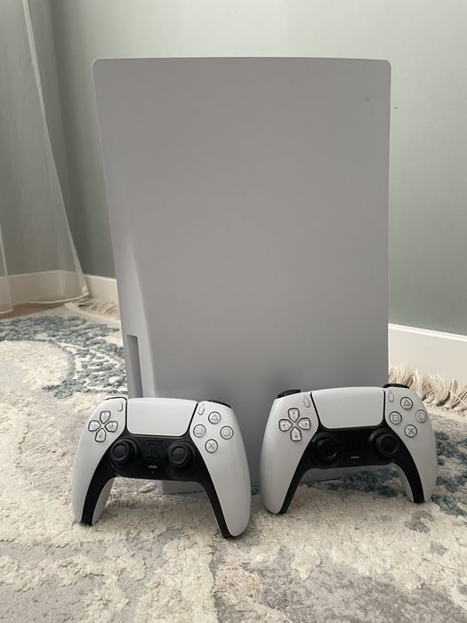 Продается Playstation 5 с дисководом. Ps5, пс5.